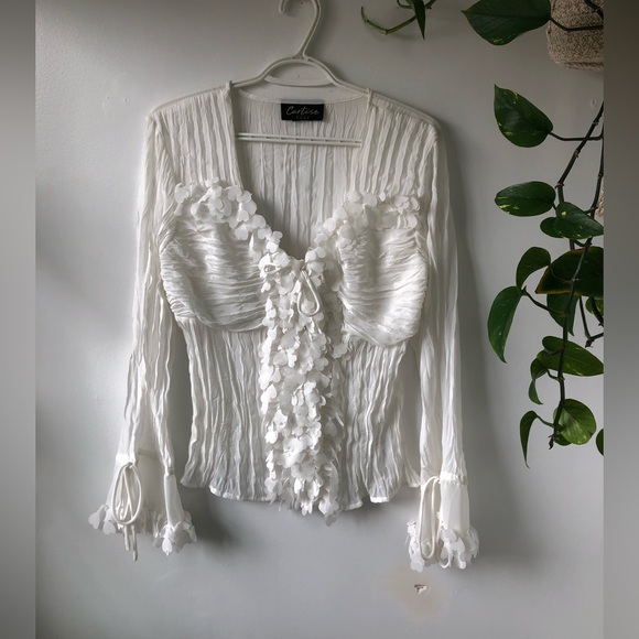 Tops - Vintage heart blouse